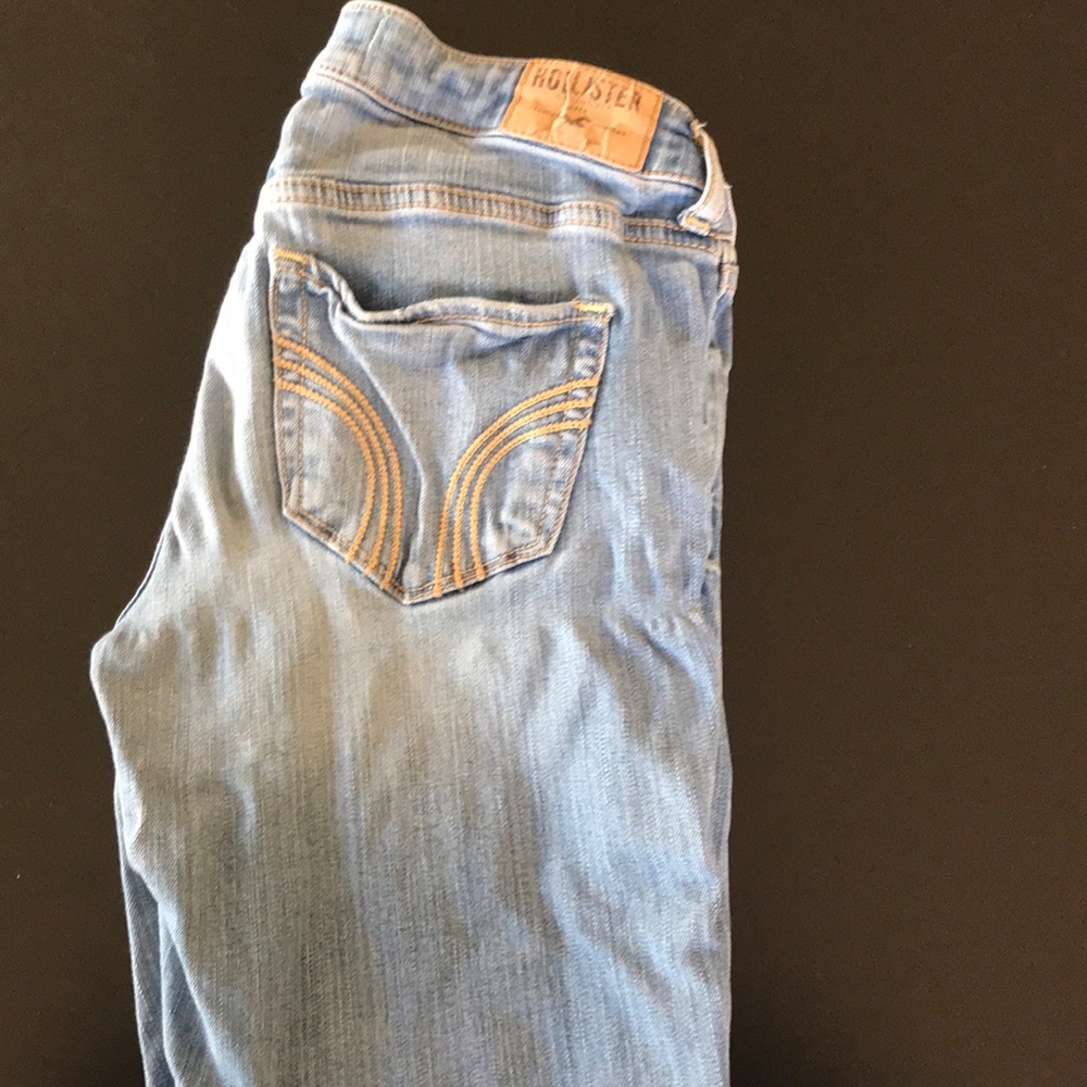 Hollister skinny jeans, light wash, size 5